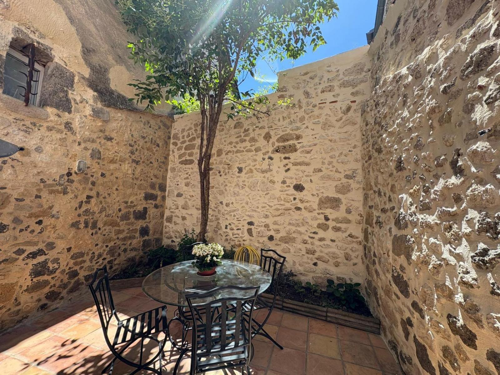 Holiday home Charmante Maison Renovee